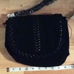 Summer and Rose Black saddle Purse